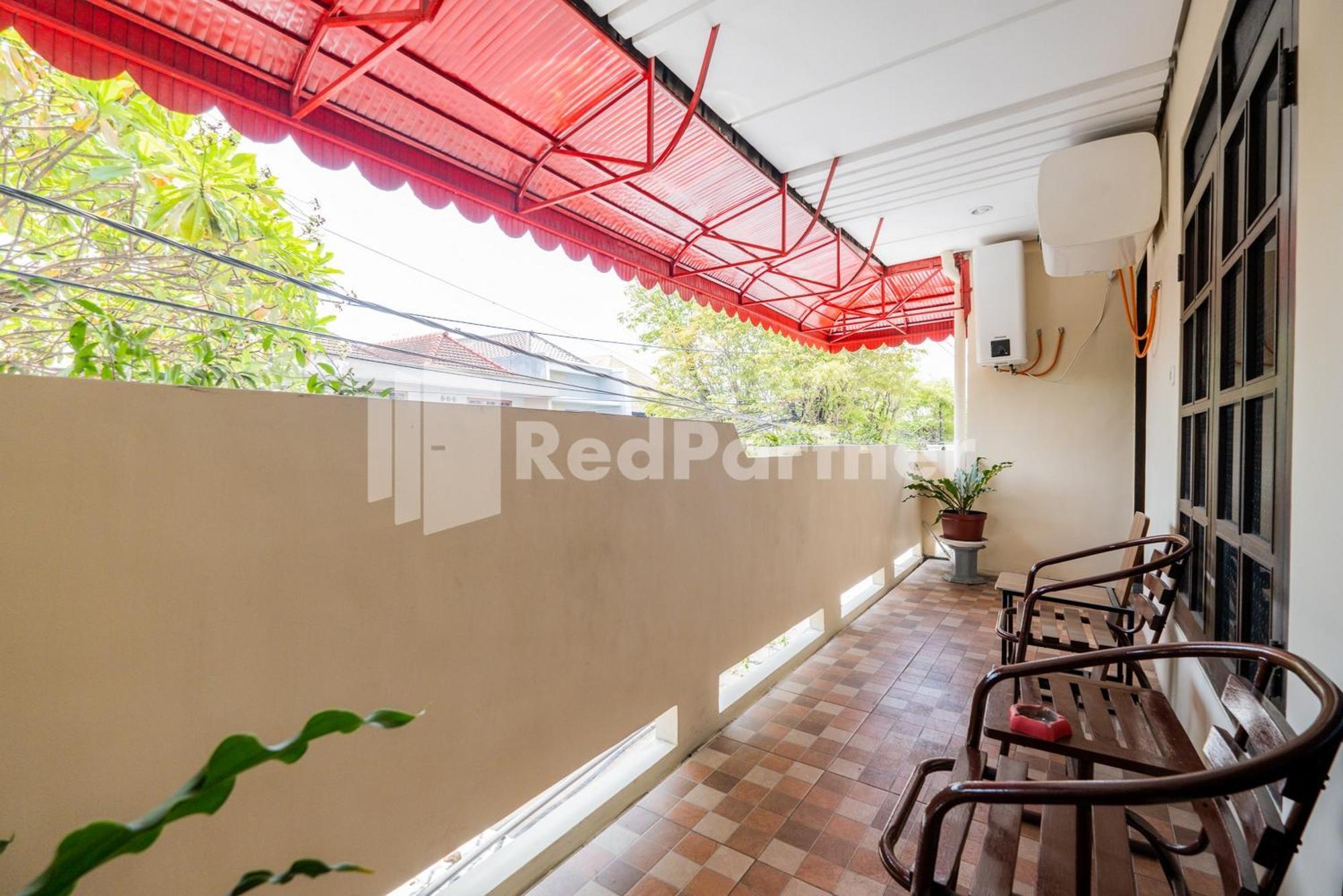 Swun Stay Inn At Sawahan Mitra Reddoorz Malang Exterior photo