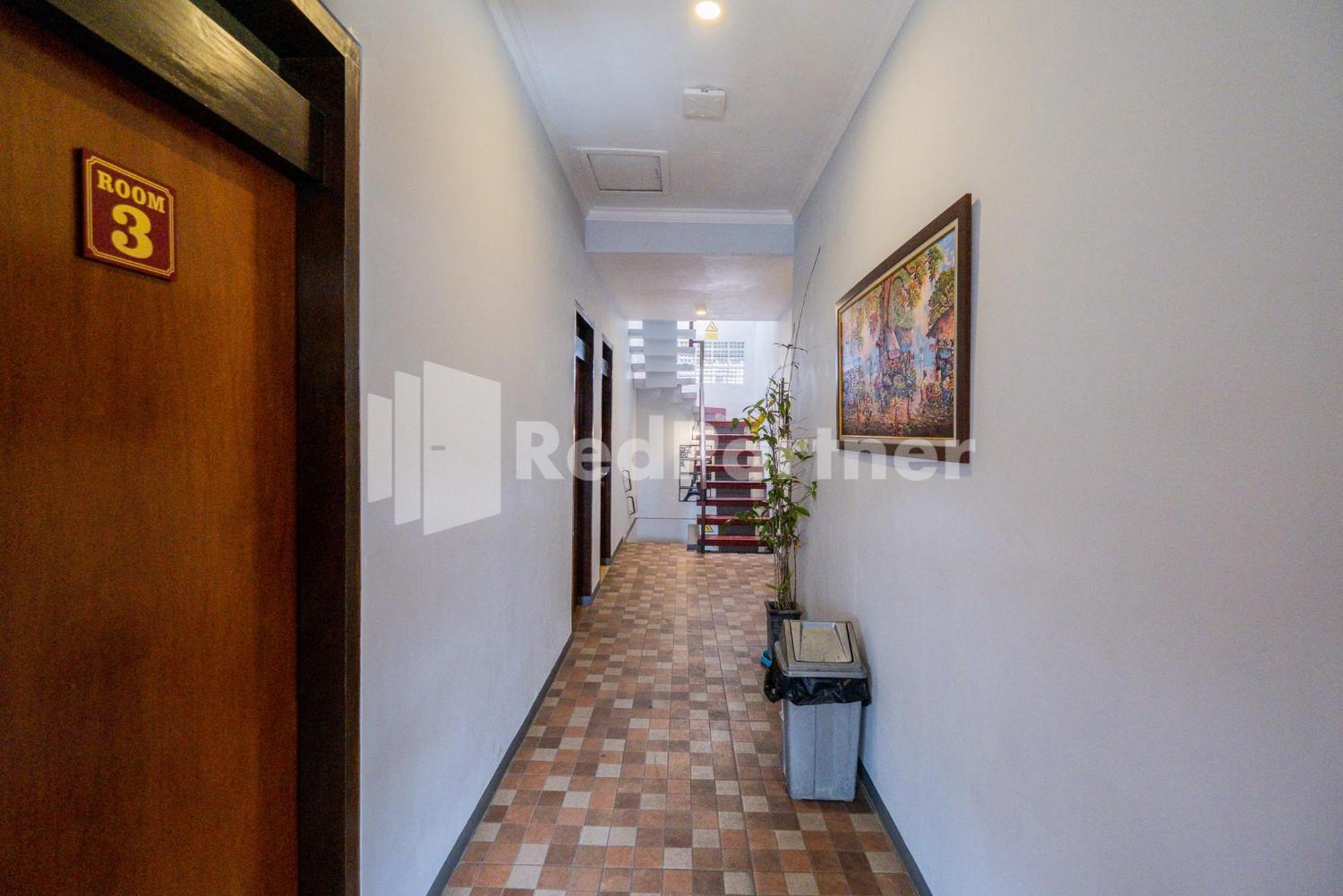 Swun Stay Inn At Sawahan Mitra Reddoorz Malang Exterior photo